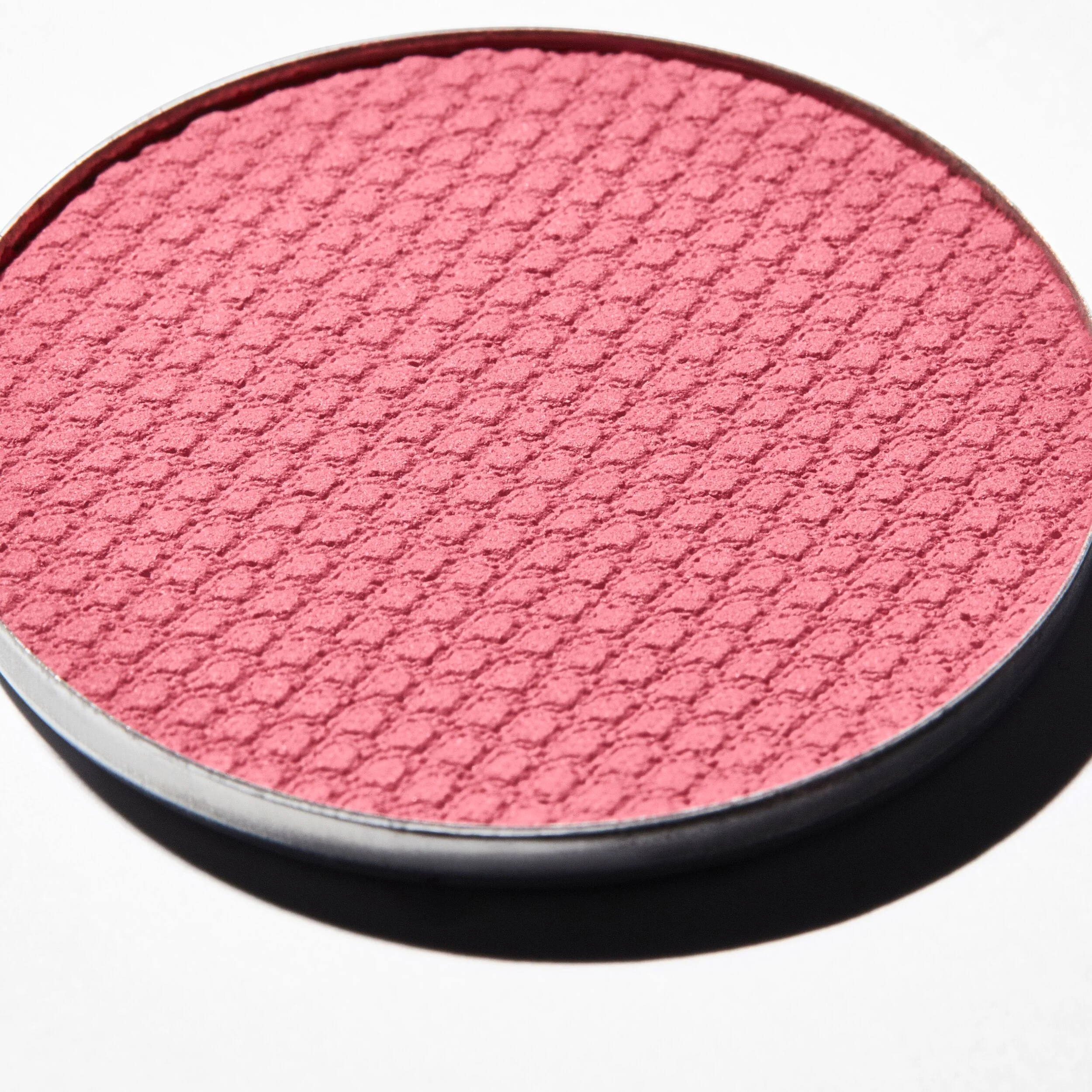 Blush poudre Supercheek à la vitamine avec étui rechargeable