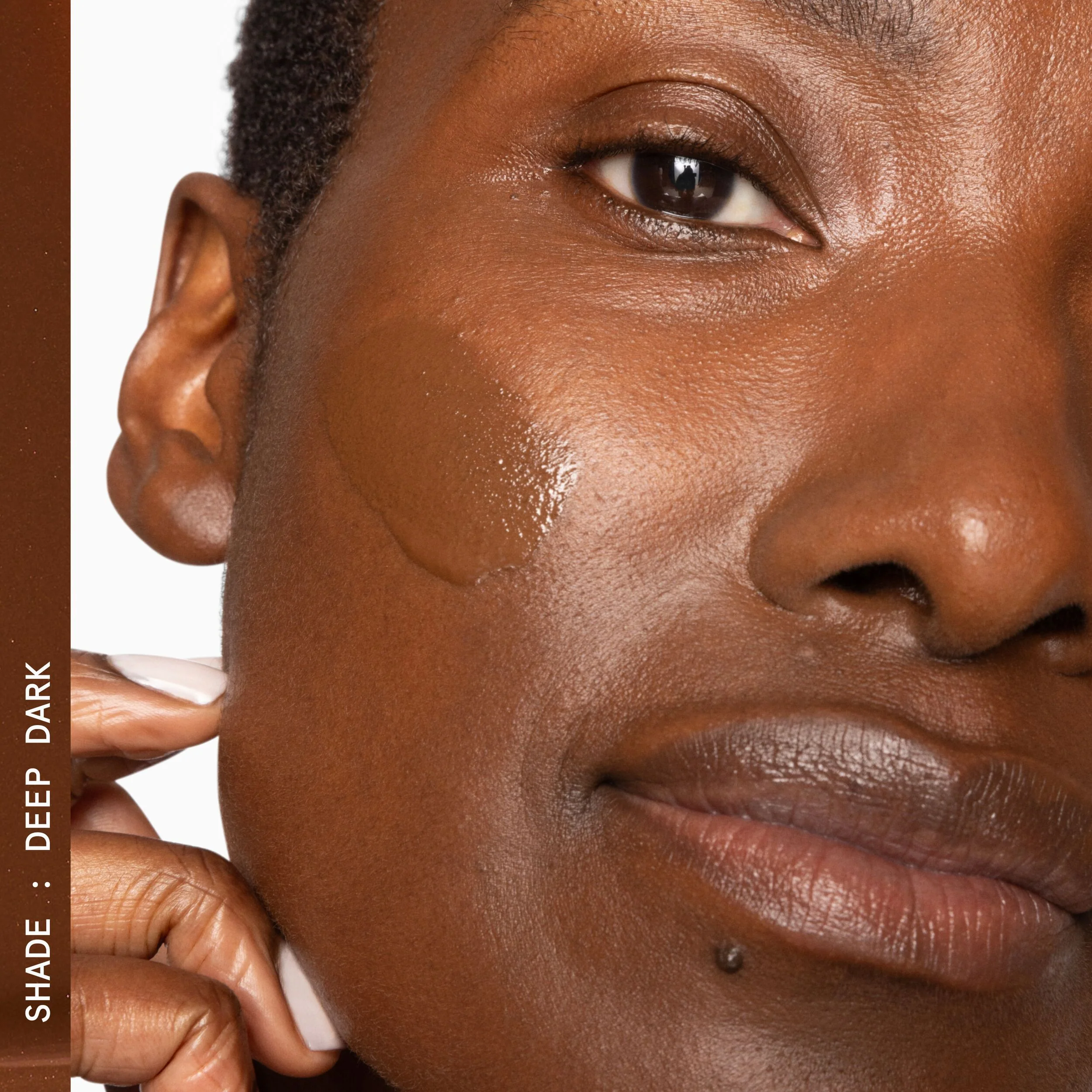 Superluminously getint glow serum met hyaluronzuur