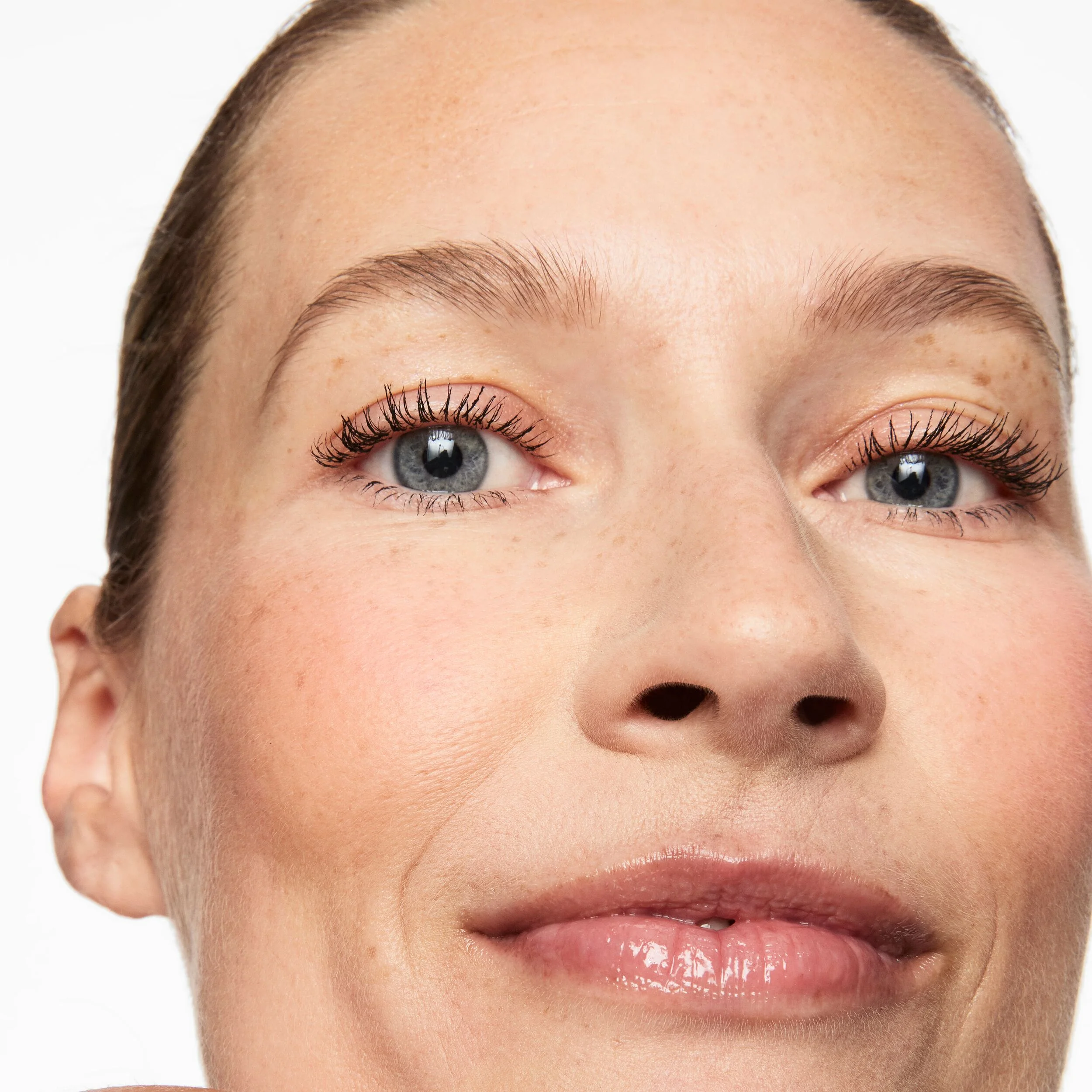 Blush poudre Supercheek à la vitamine avec étui rechargeable
