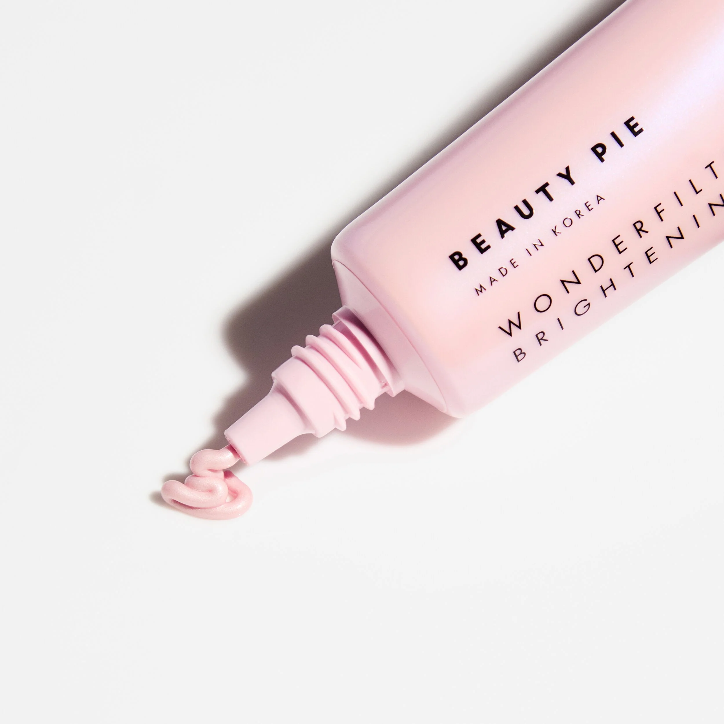 Base illuminateur Wonderfilter pour un éclat rosé et flouté