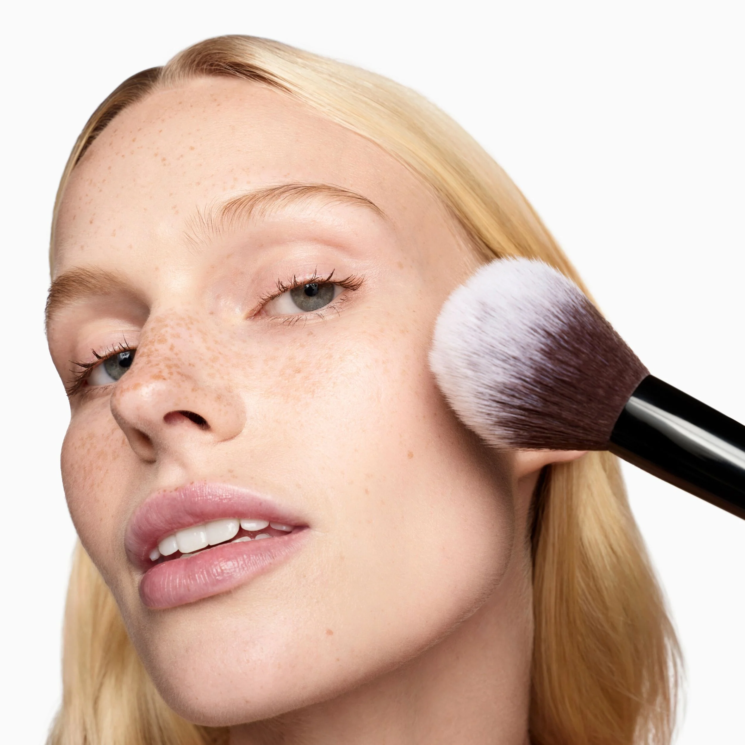 One-Powder Wonder Uberlucent Universal Translucent Setting Powder