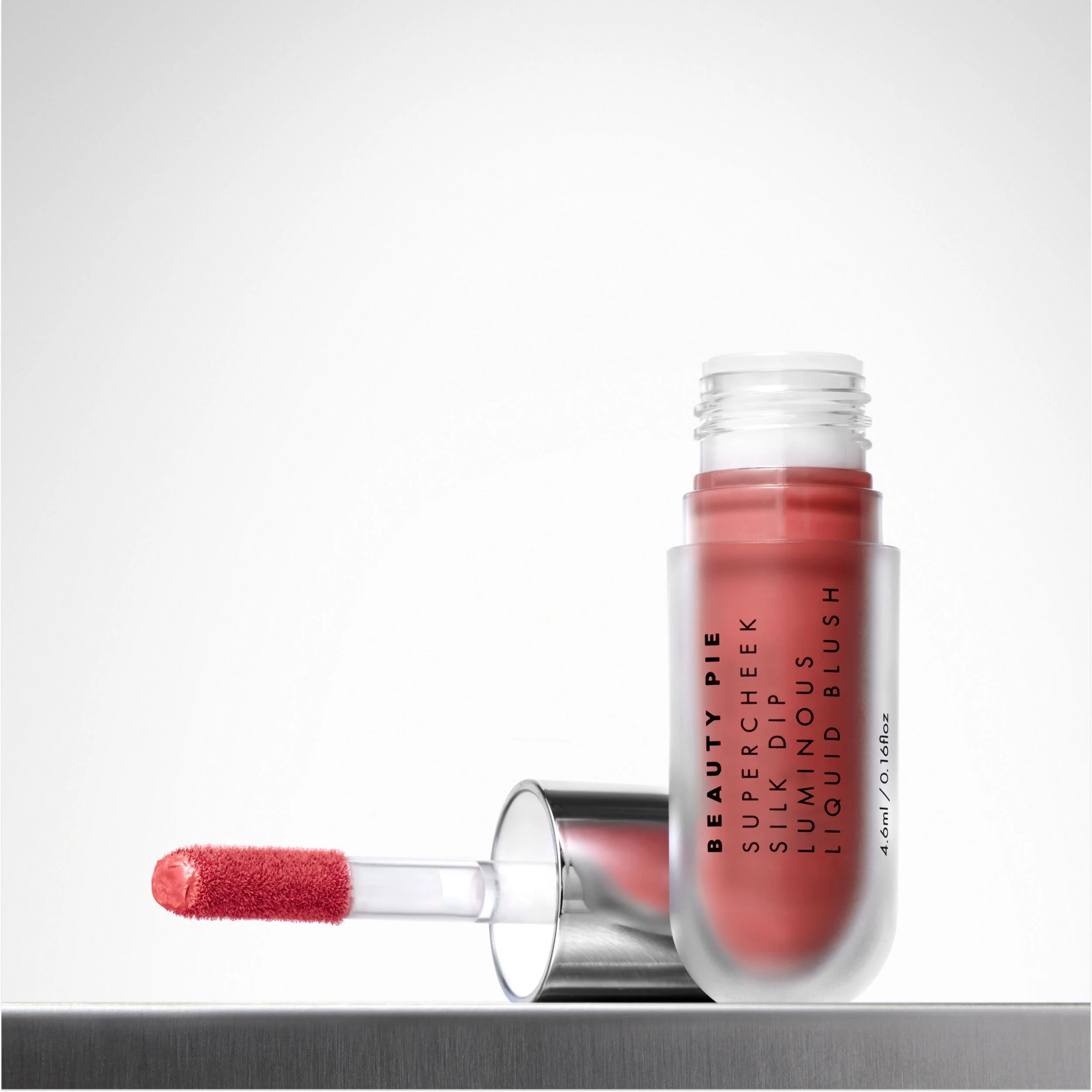Supercheek Duo Silk Dip Blush with Double-Ended Brush