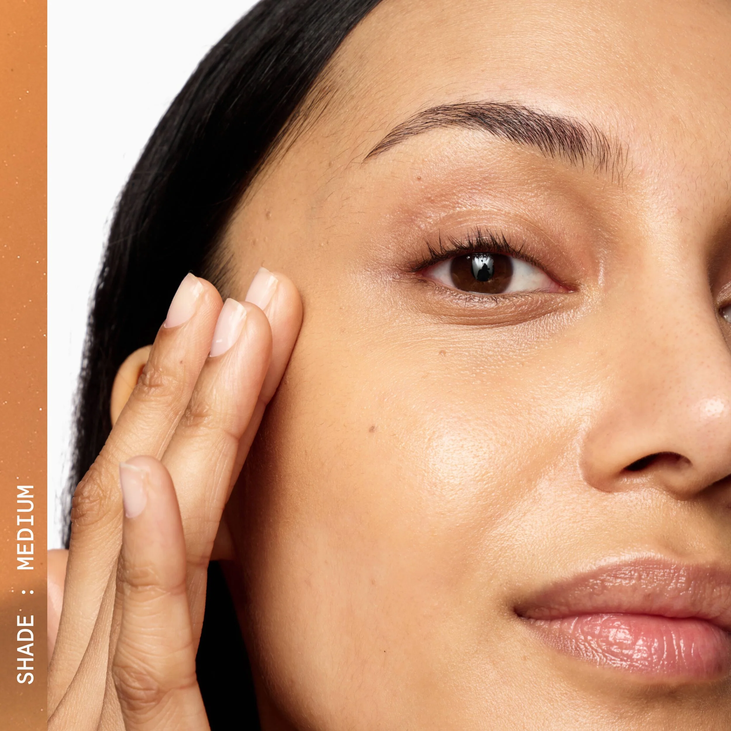 Superluminously getint glow serum met hyaluronzuur