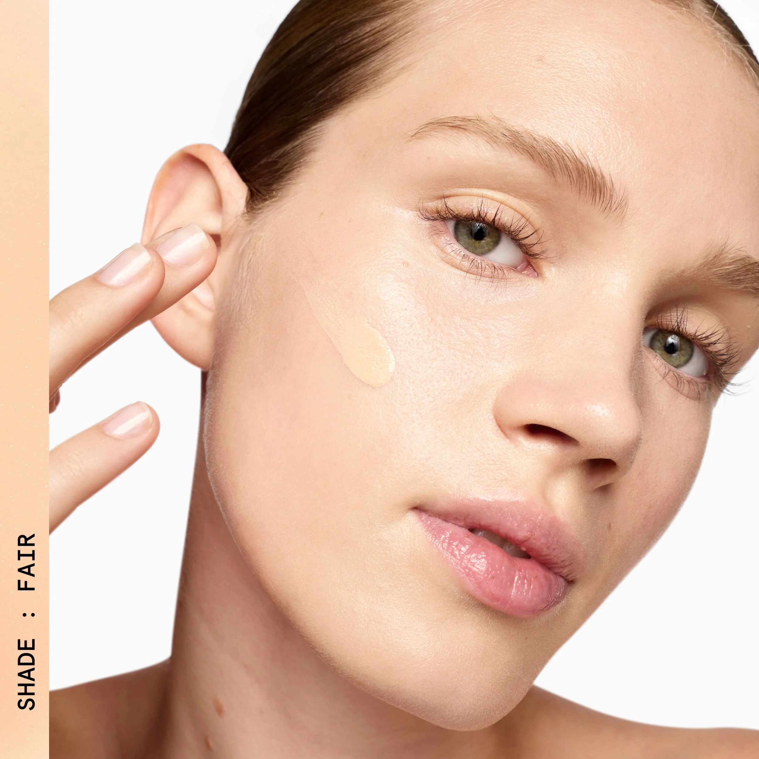 Superluminously getint glow serum met hyaluronzuur