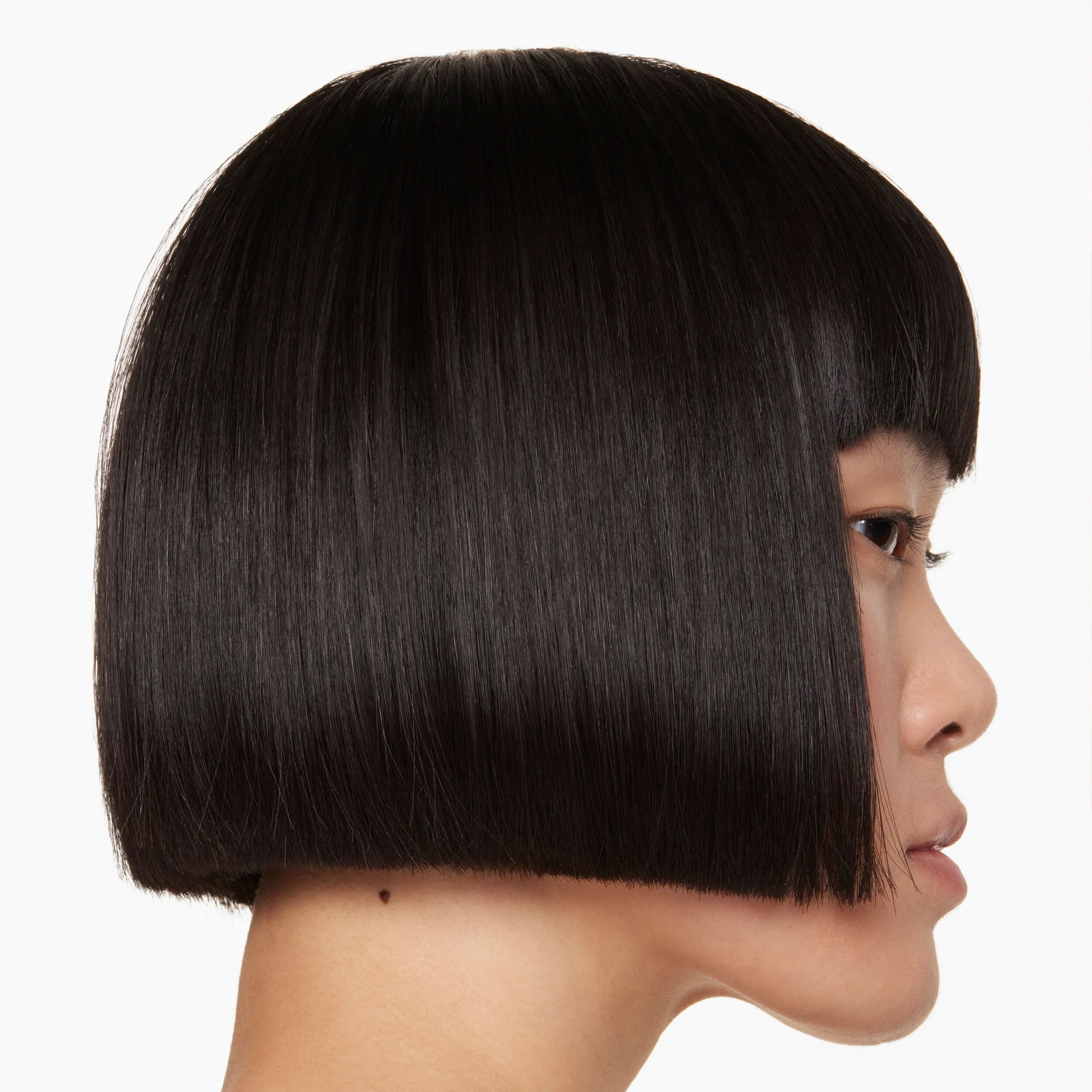 Spray protector térmico Magic Smoothing con queratina vegana para un cabello extrasano