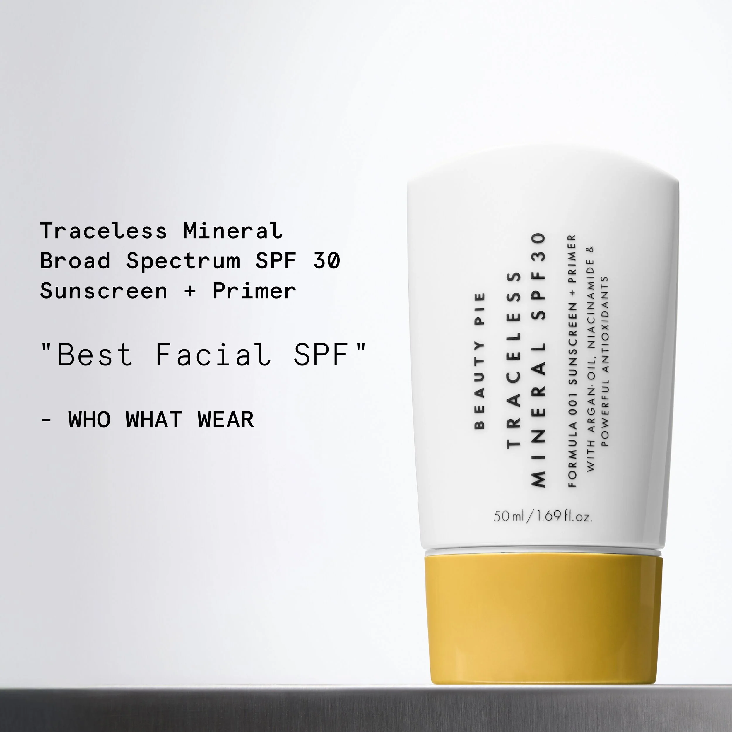 Spårlöst mineralbaserat bredspektrum-solskydd SPF 30 och primer