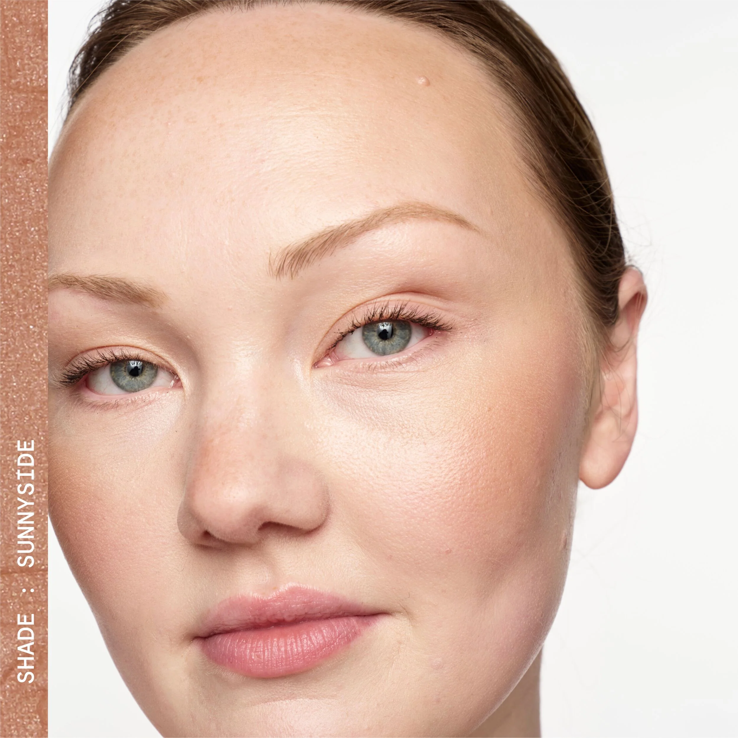 Awesome Bronze Refillable Powder Bronzer for a Glowy, Blurred Finish