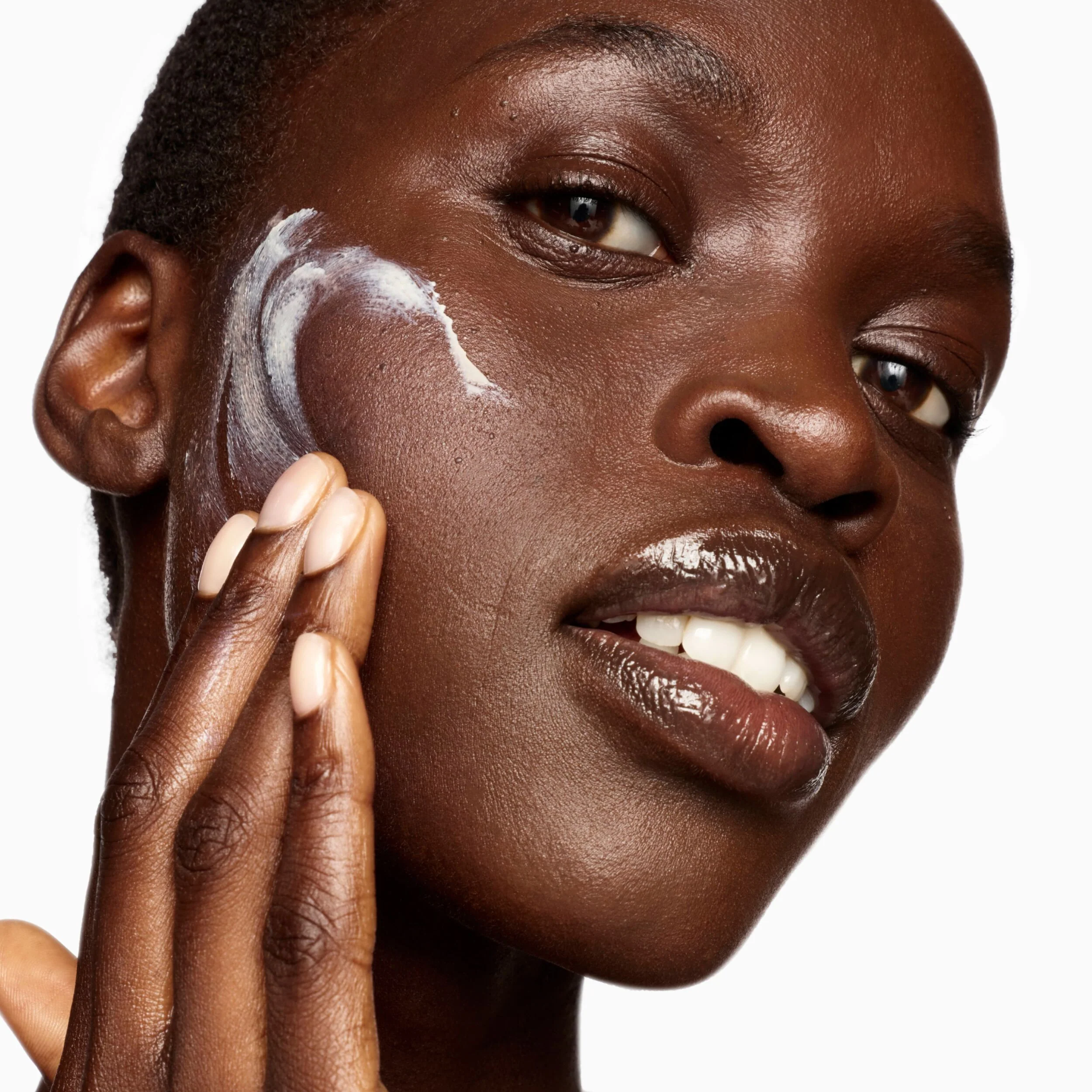 The Mineral SPF 30 trepakning for daglig UVA- og UVB-beskyttelse