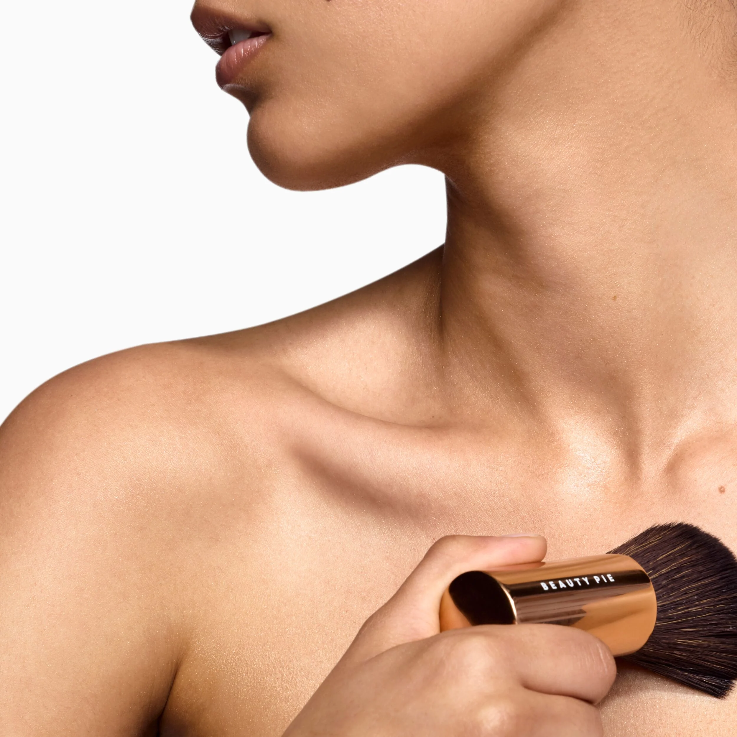 Face & Body Self-Tan Blending Brush for Streak-Free Application