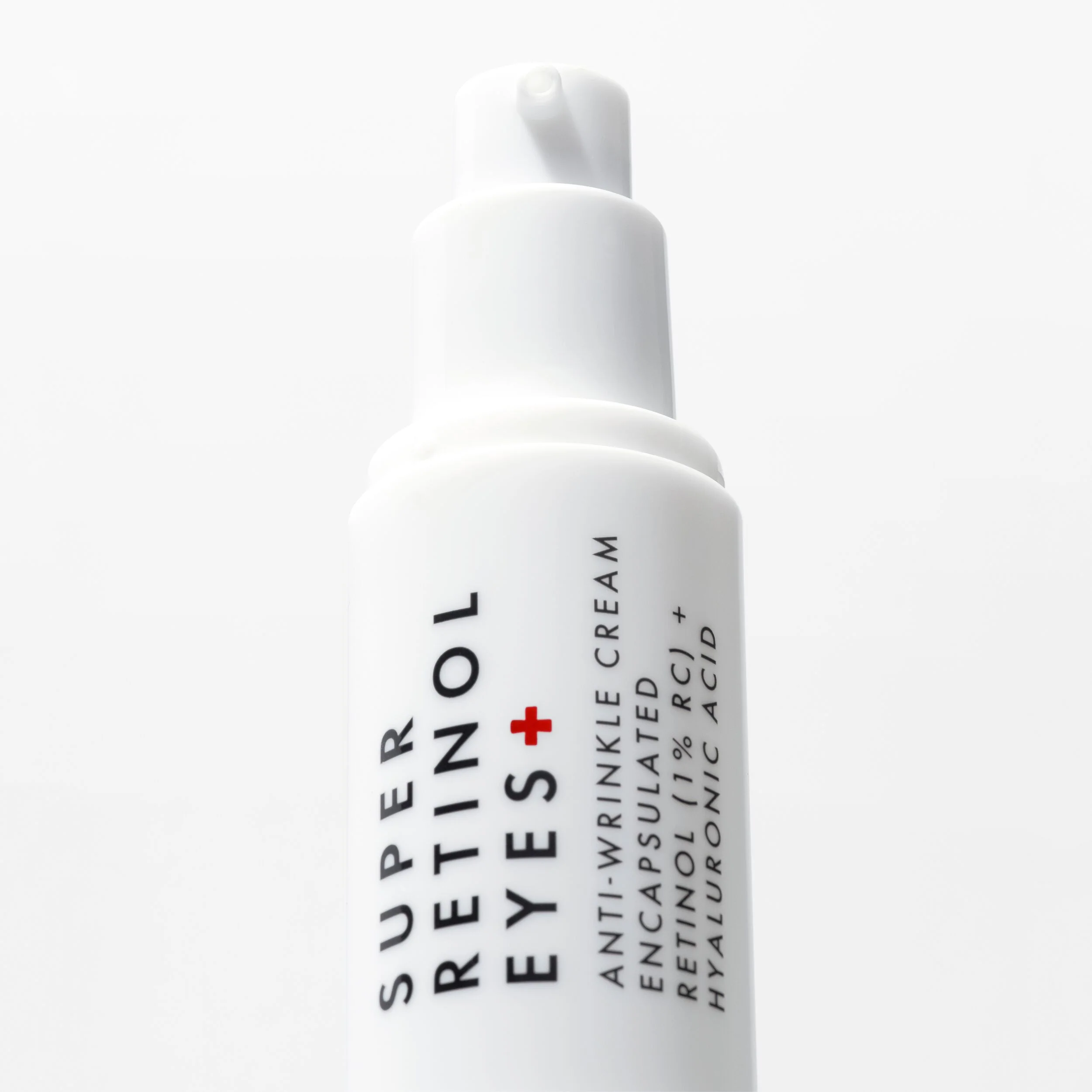 Super Retinol anti-rynke øyekrem med 1 % retinolkompleks