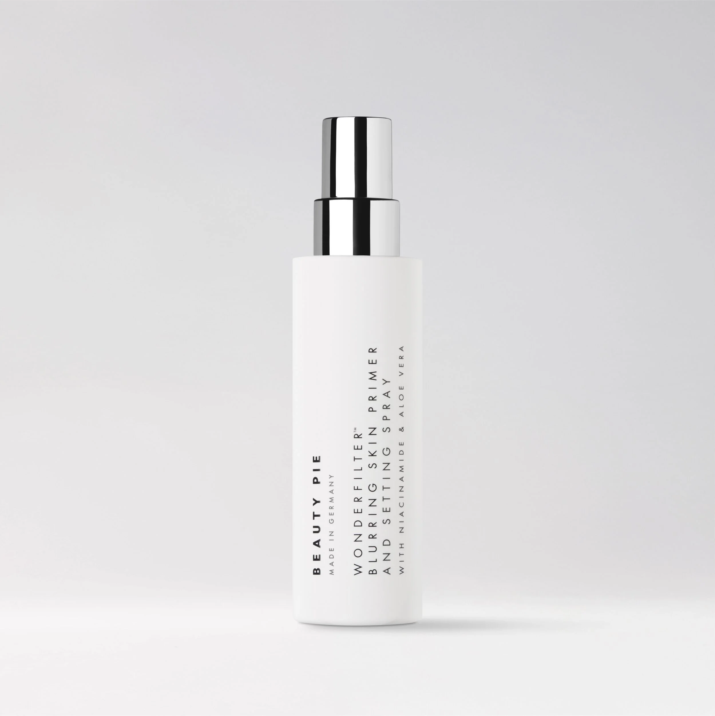 Base lissante et brume fixante Wonderfilter avec 5 % de niacinamide
