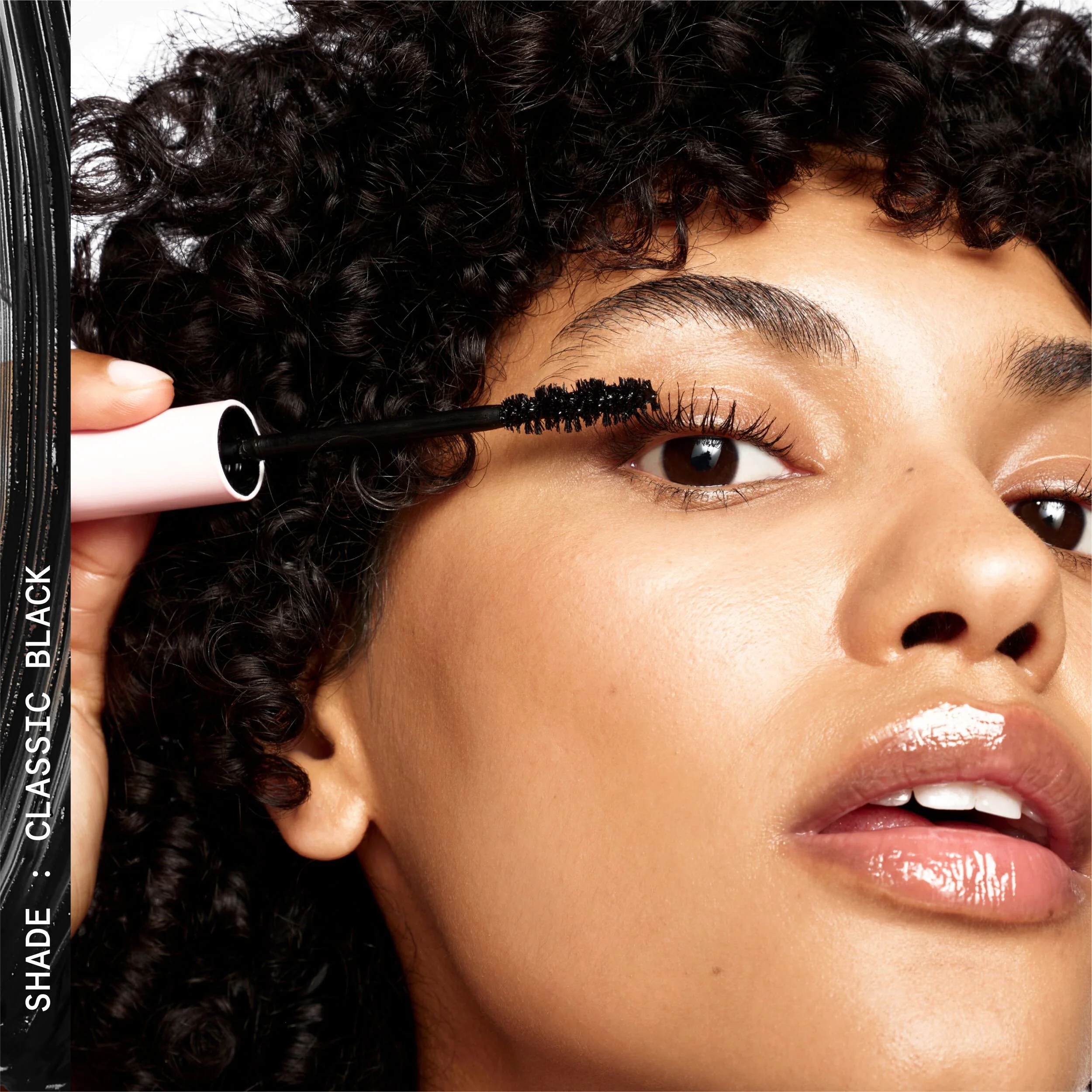 Mascara à tubes sans bavures avec technologie Absolutube de Corée